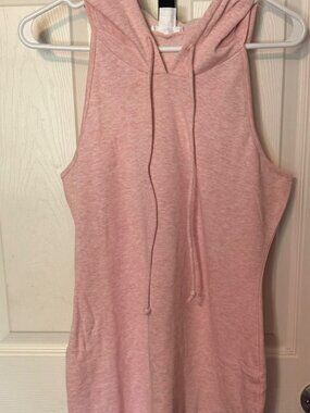 VENUS Sleeveless Dress